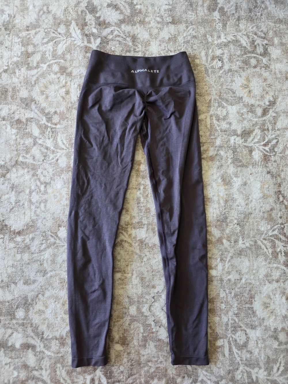 Alphalete Ultra High-Rise Leggings - Dove